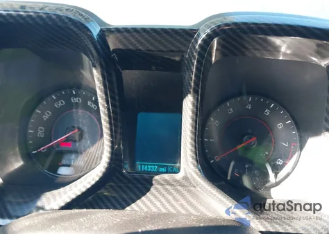 2013 Chevrolet Camaro 1Ls z USA, uszkodzony, nr VIN 2G1FE1E34D9226003